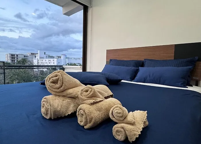 "luxury Gaia Apartment" - Fast Wi-fi Apartment *
